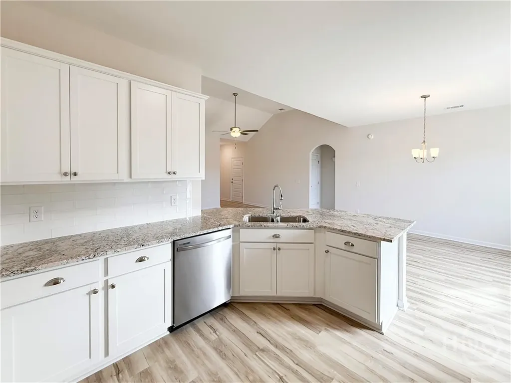 1118 Buckhead Loop SE Allenhurst GA 31301