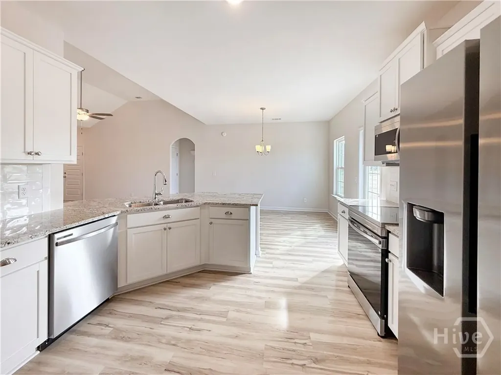 1118 Buckhead Loop SE Allenhurst GA 31301