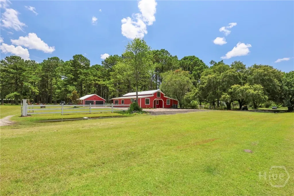 5747 Ogeechee Road Savannah GA 31405