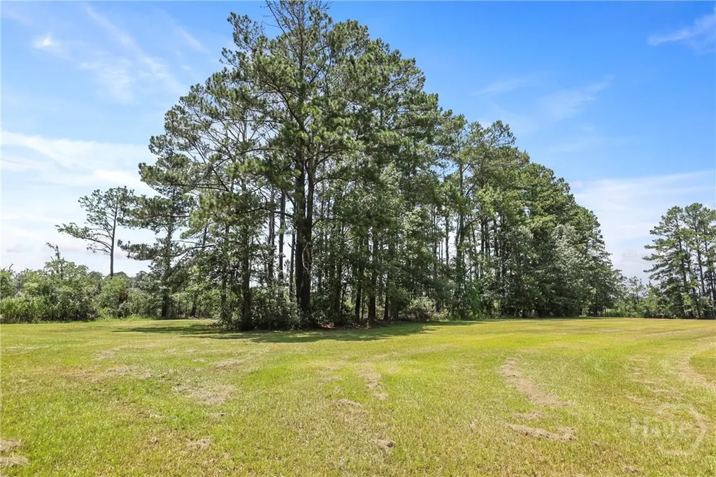 5747 Ogeechee Road Savannah GA 31405