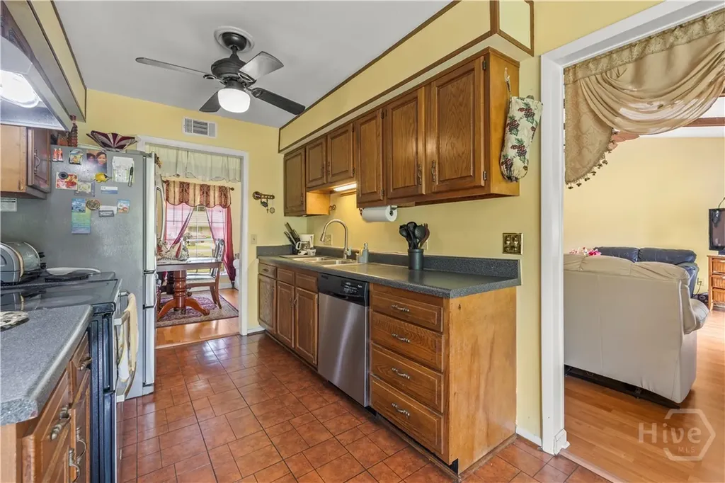 10524 Gray Fox Way Savannah GA 31406