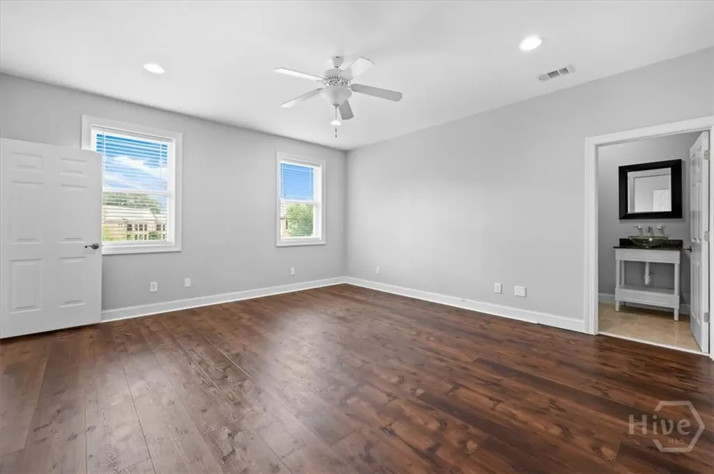 2604 River Oaks Drive Richmond Hill GA 31324