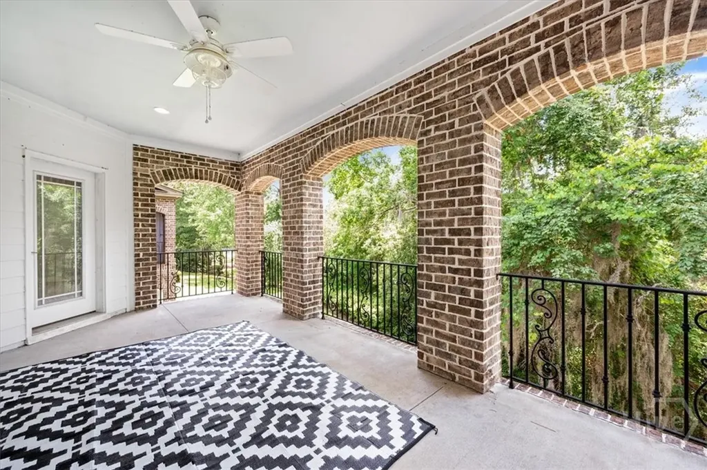 2604 River Oaks Drive Richmond Hill GA 31324
