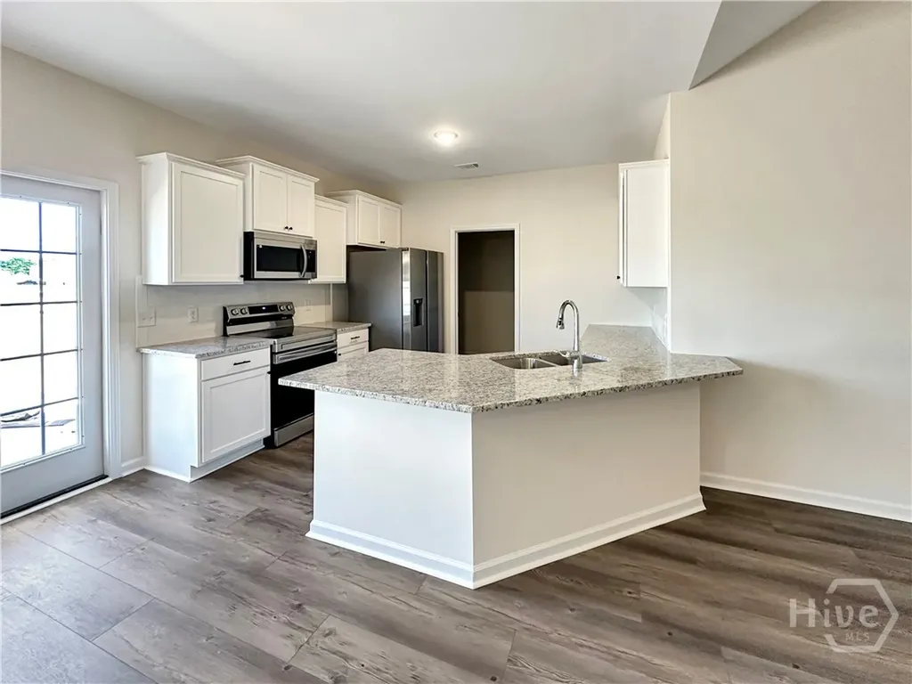 1007 Buckhead Loop SE Allenhurst GA 31301