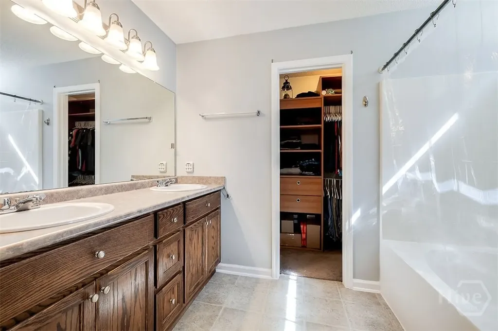 127 Buckskin Court Guyton GA 31312