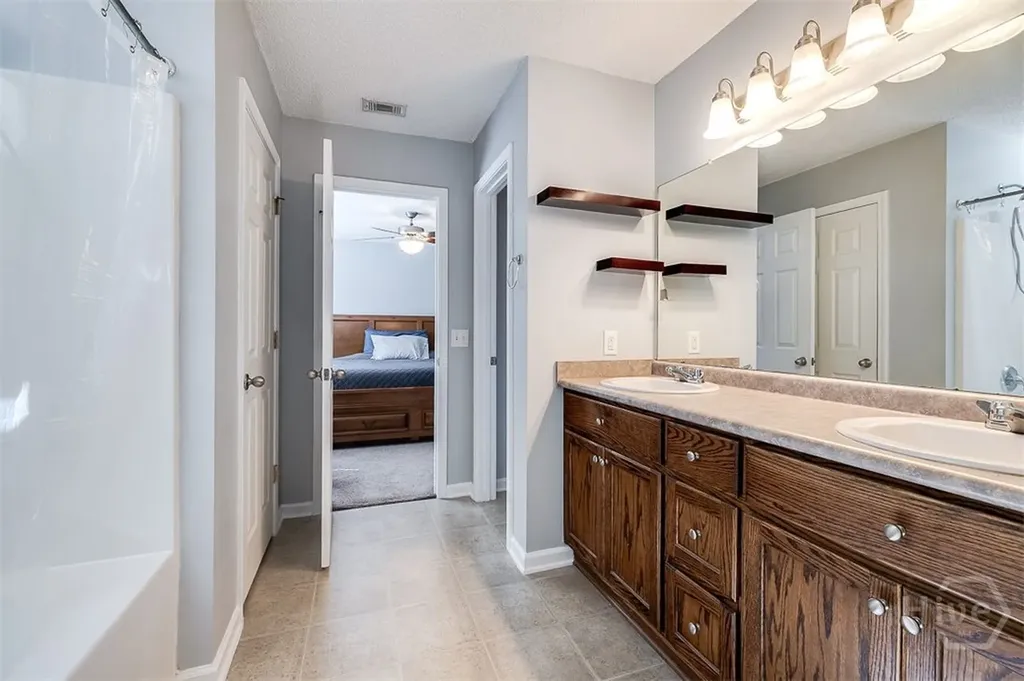 127 Buckskin Court Guyton GA 31312