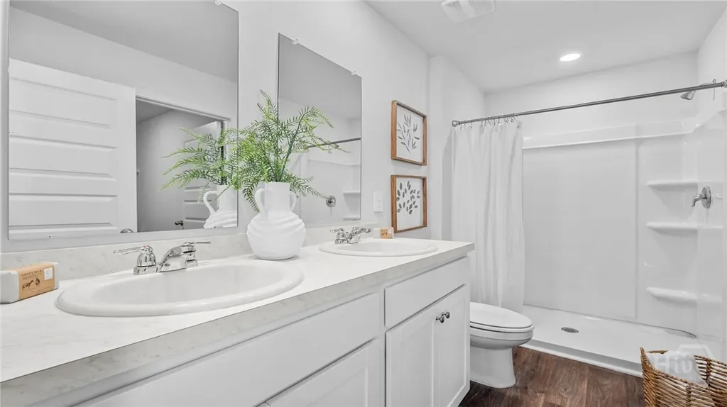 214 Lakeside Drive Port Wentworth GA 31407