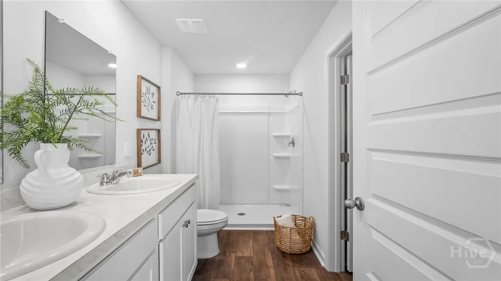 214 Lakeside Drive Port Wentworth GA 31407