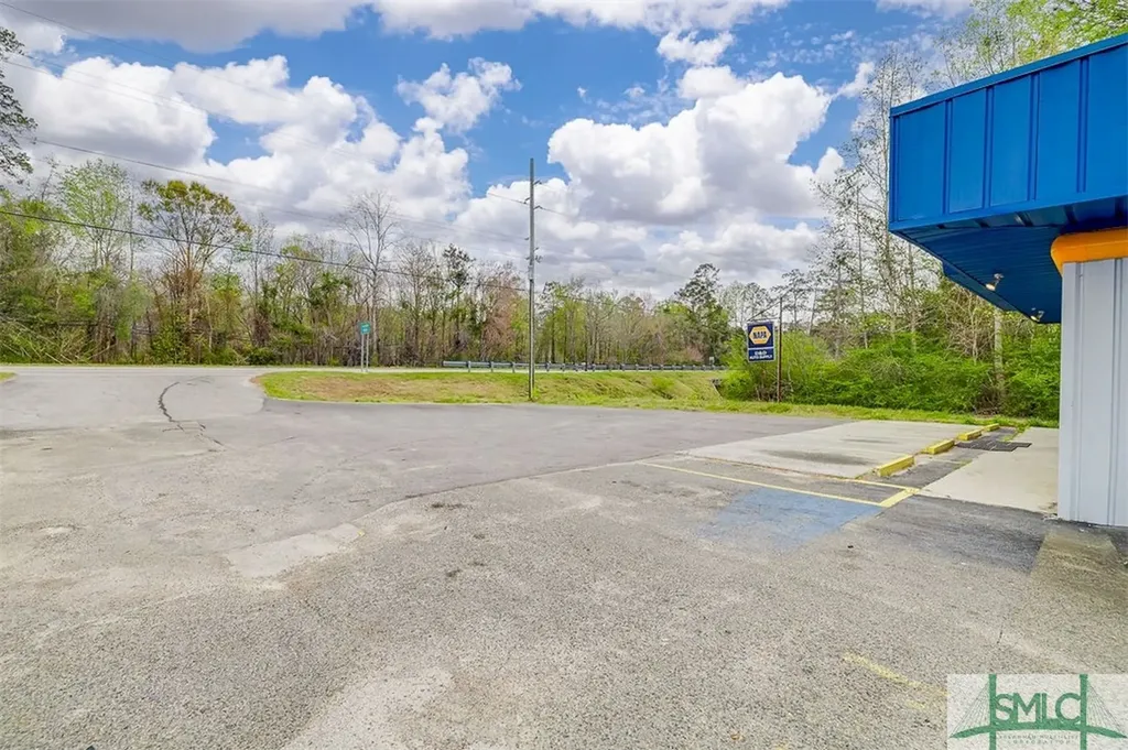225 S Columbia Avenue Rincon GA 31326