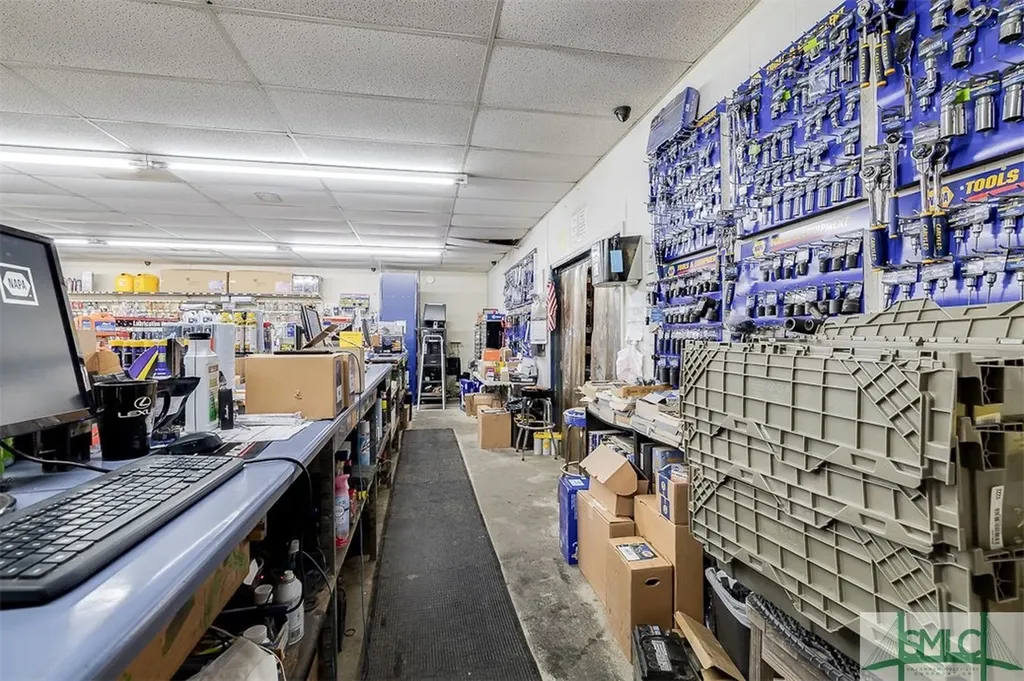 225 S Columbia Avenue Rincon GA 31326