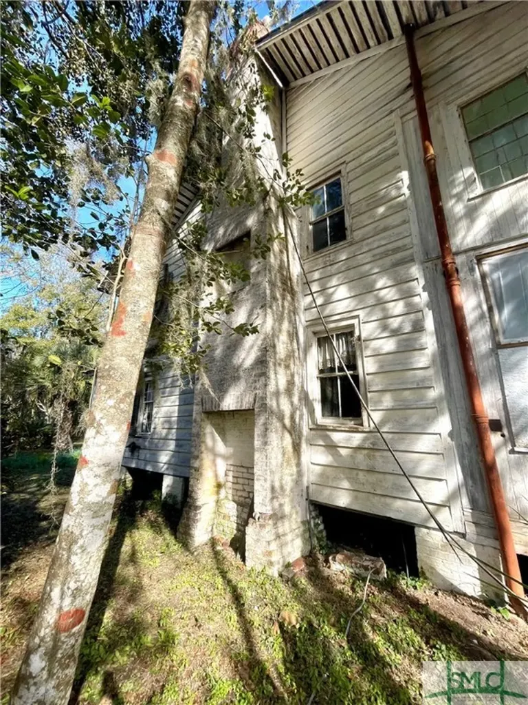 14009 Ga 99 Highway Darien GA 31305