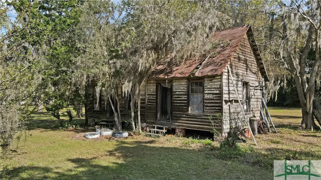 14009 Ga 99 Highway Darien GA 31305