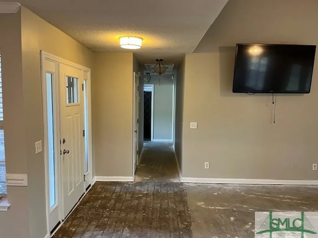 327 River Bend Drive Midway GA 31320