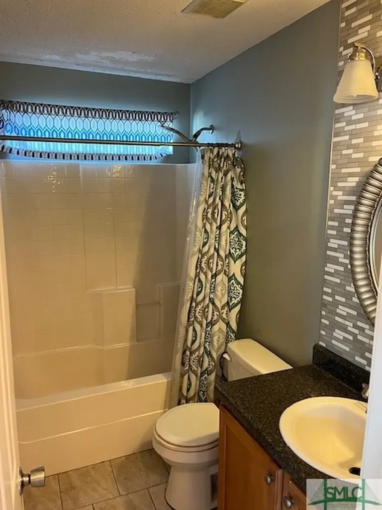327 River Bend Drive Midway GA 31320