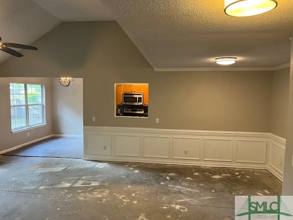 327 River Bend Drive Midway GA 31320
