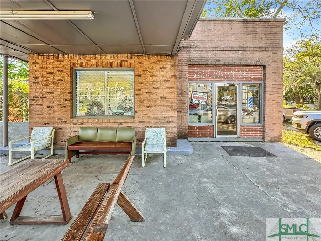747 E 37th Street Savannah GA 31401