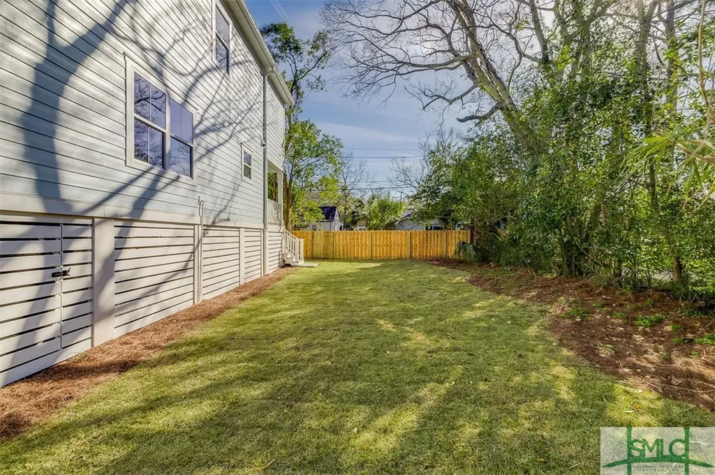 1407 E 32nd Street Savannah GA 31404