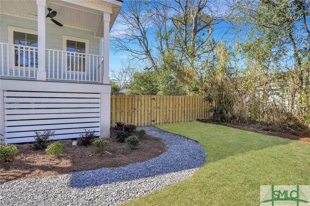 1407 E 32nd Street Savannah GA 31404