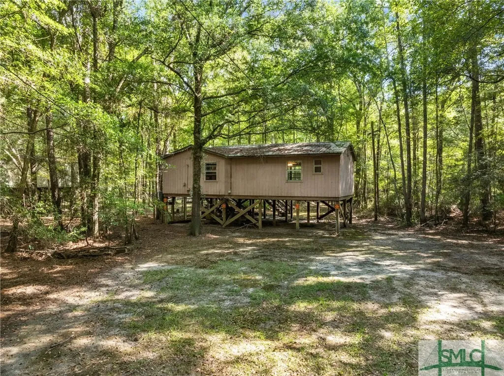 628 Riverside Drive Claxton GA 30417