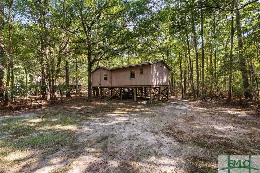628 Riverside Drive Claxton GA 30417