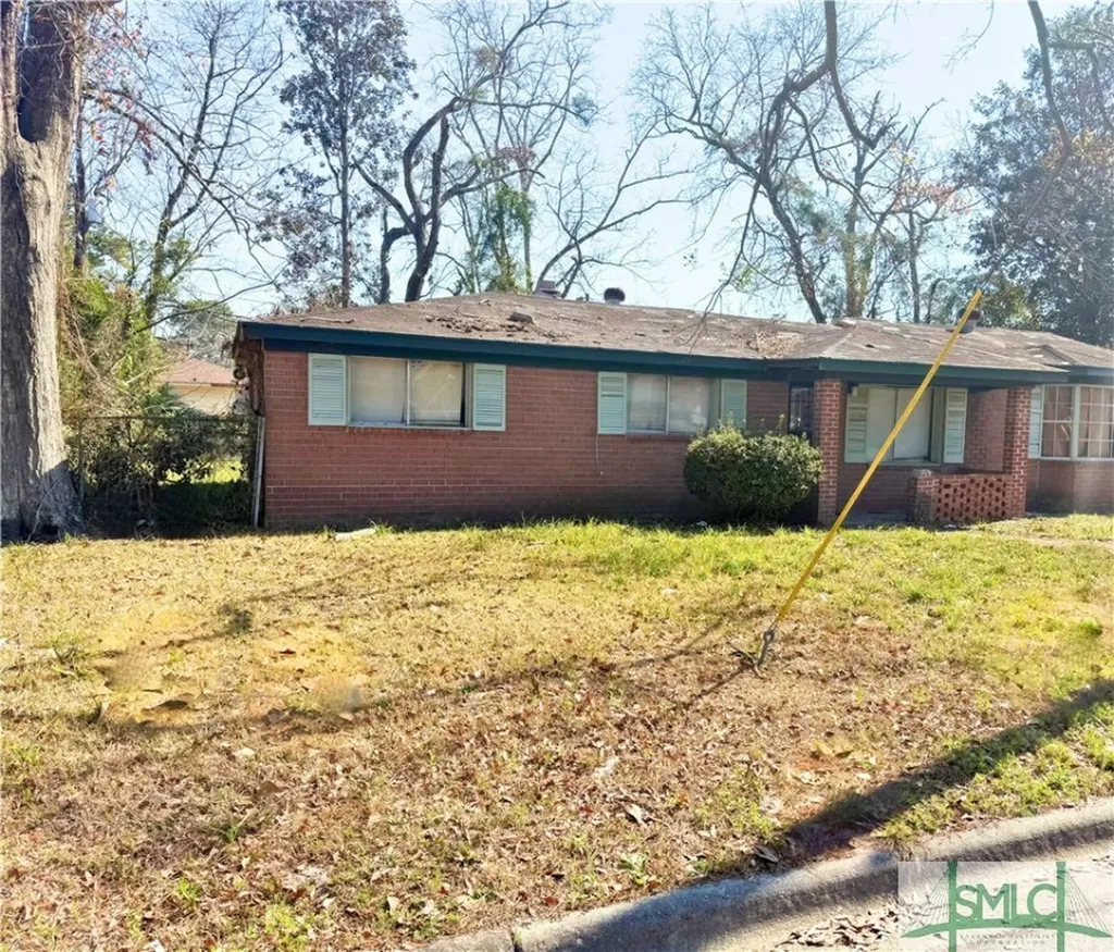 4110 Sumter Street Savannah GA 31405