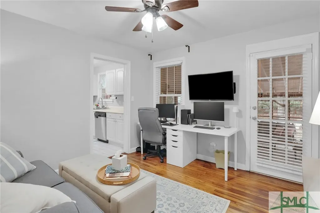 110 E 65th Street Savannah GA 31405