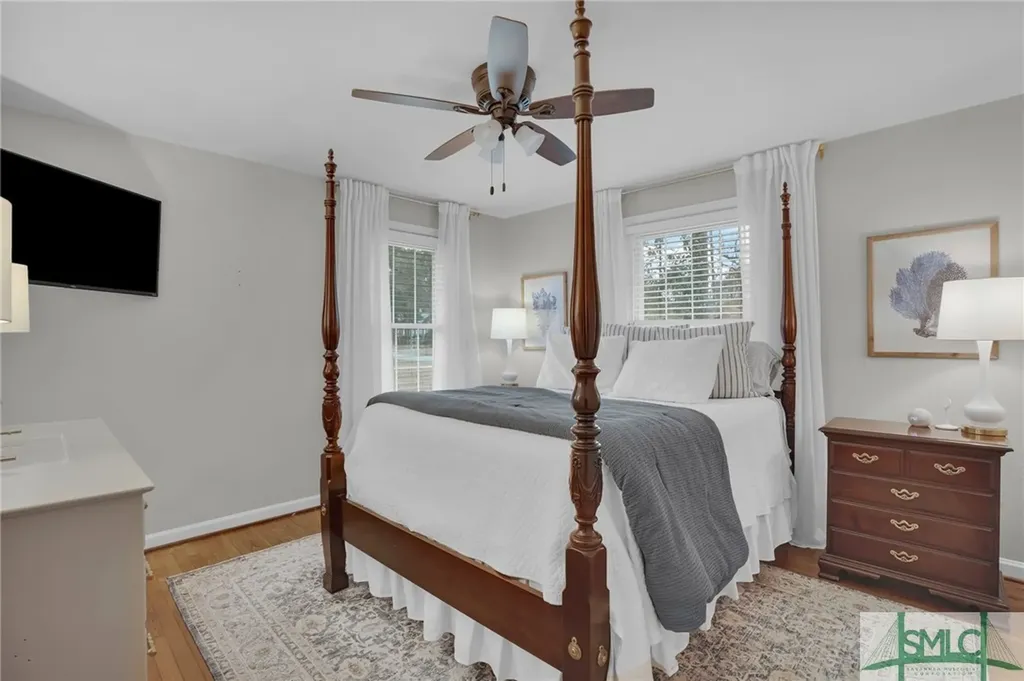 110 E 65th Street Savannah GA 31405