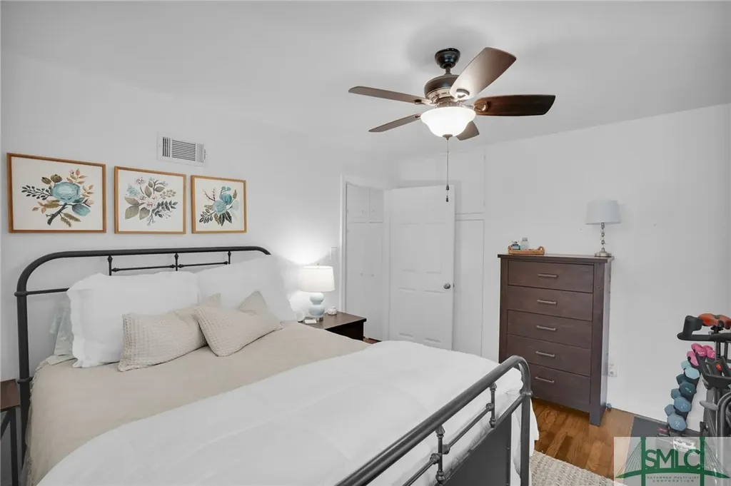 110 E 65th Street Savannah GA 31405