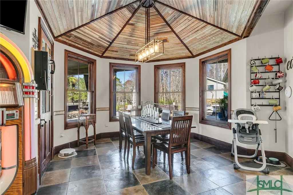 777 Roebling Road Bloomingdale GA 31302