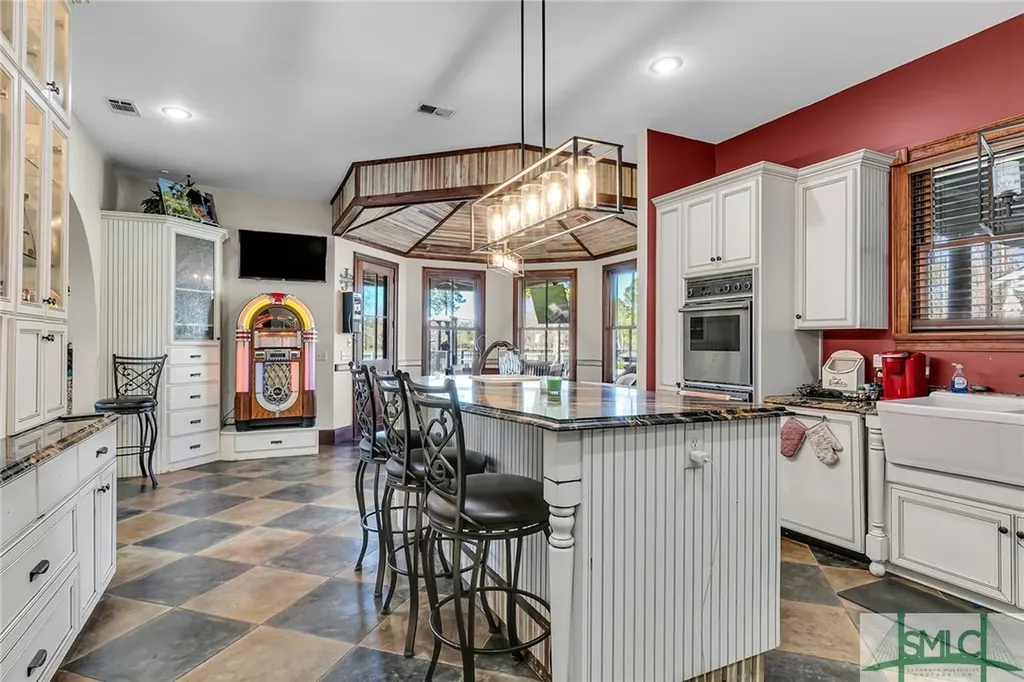 777 Roebling Road Bloomingdale GA 31302