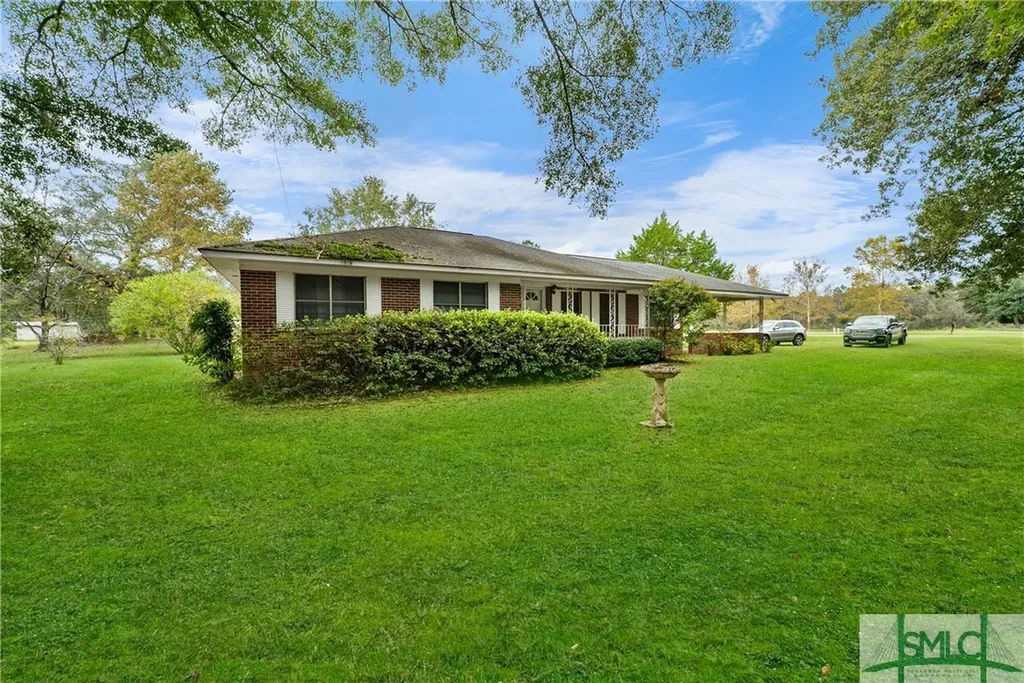 2345 Eldora Road Ellabell GA 31308