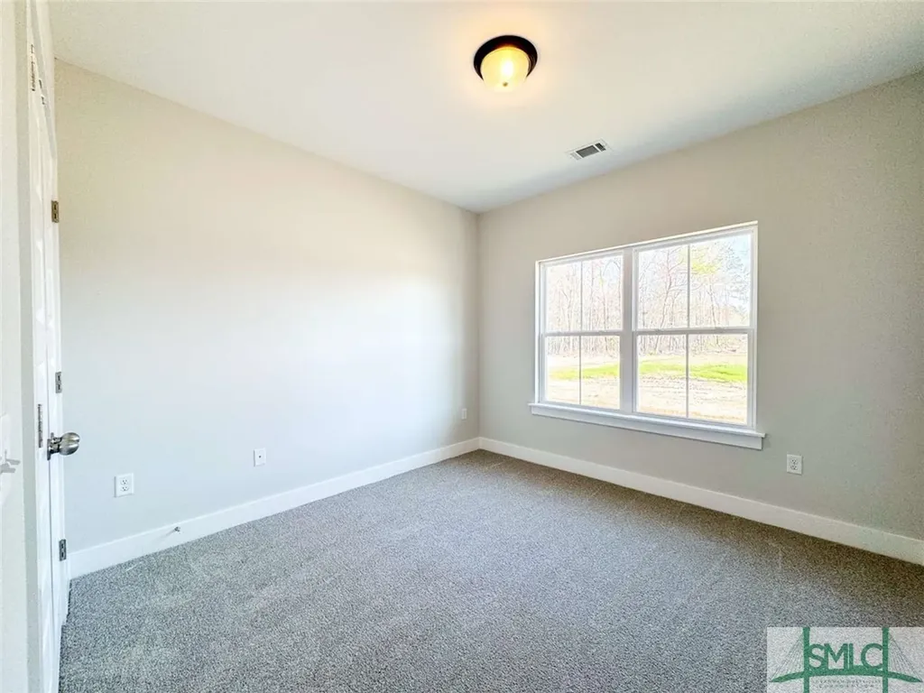 54 Cottage Loop Midway GA 31320