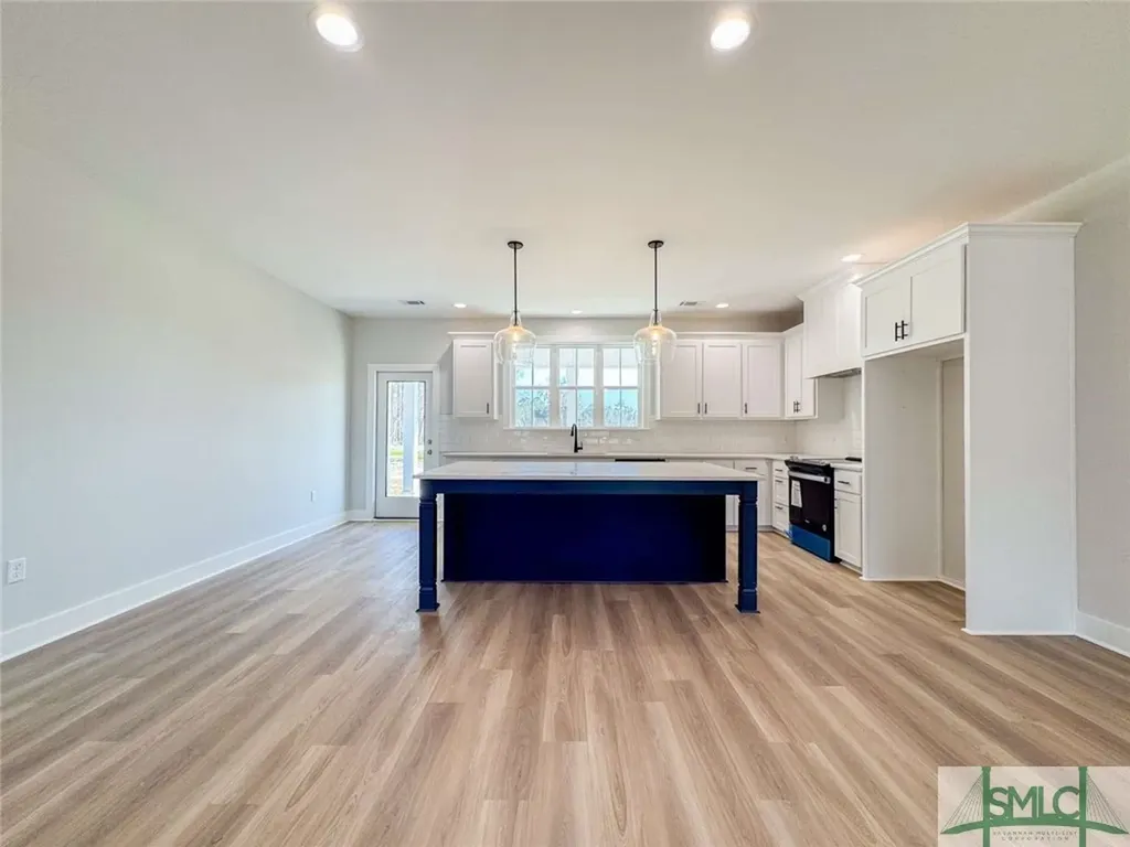54 Cottage Loop Midway GA 31320