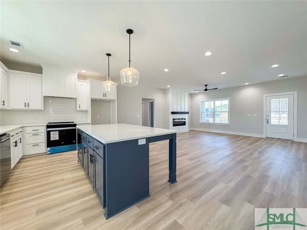 54 Cottage Loop Midway GA 31320