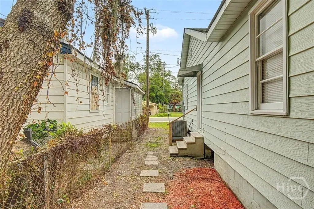 2109 Delesseps Avenue Savannah GA 31404