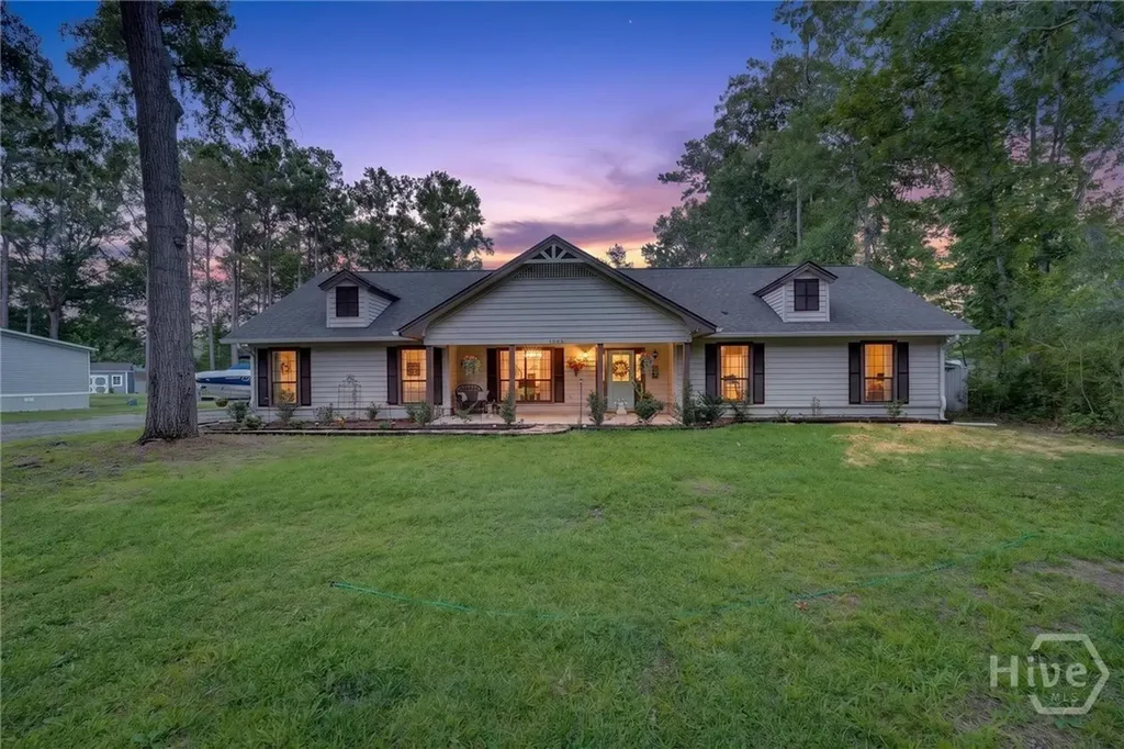 1098 Limerick Road Midway GA 31320