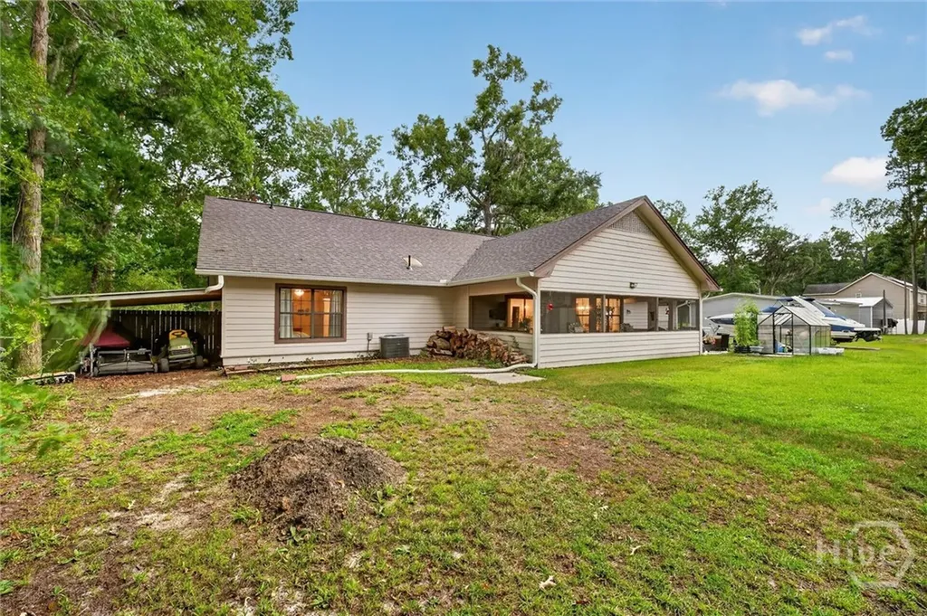 1098 Limerick Road Midway GA 31320