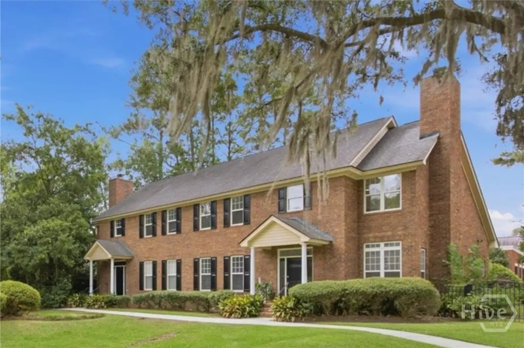 6 Roundtree Circle Savannah GA 31405