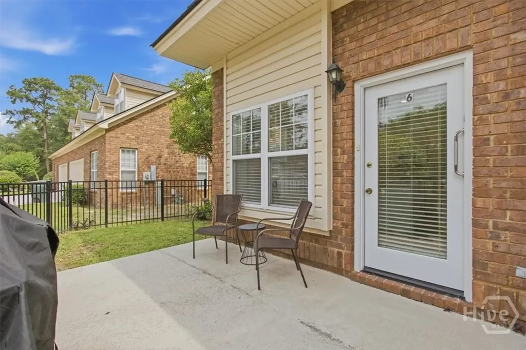 6 Roundtree Circle Savannah GA 31405