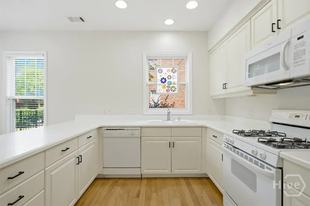 6 Roundtree Circle Savannah GA 31405