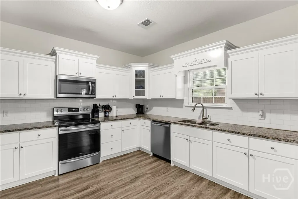 37 Douglas Road Allenhurst GA 31301