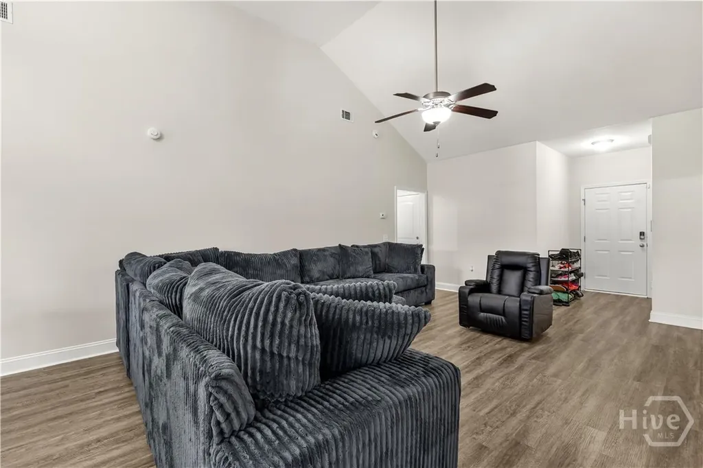37 Douglas Road Allenhurst GA 31301