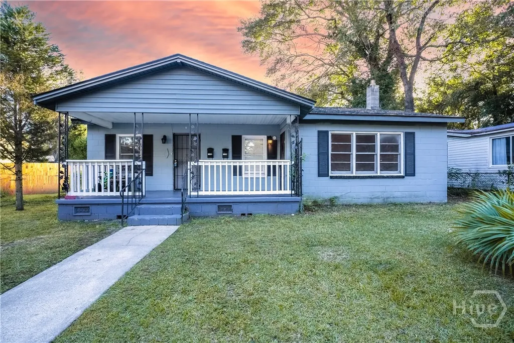 1123 E 70th Street Savannah GA 31404
