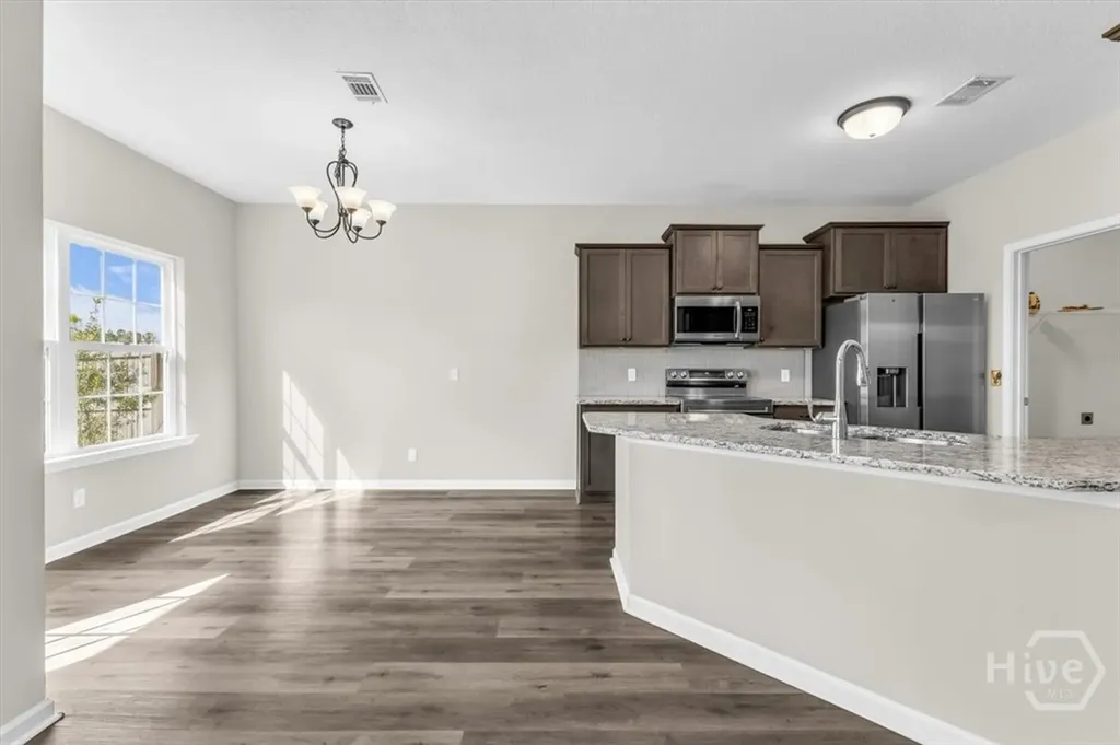 201 Turpentine Trail Hinesville GA 31313