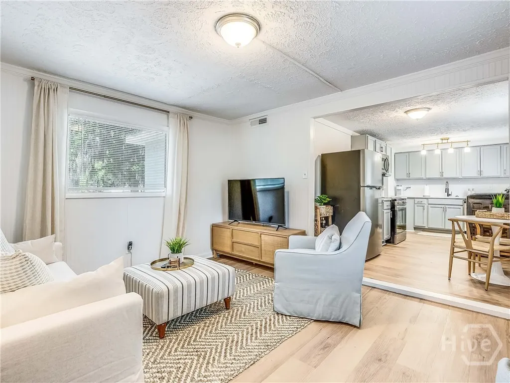 2203 Delesseps Avenue Savannah GA 31404