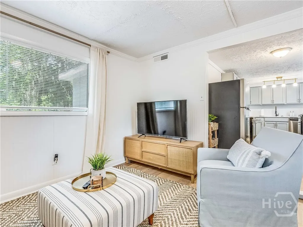 2203 Delesseps Avenue Savannah GA 31404