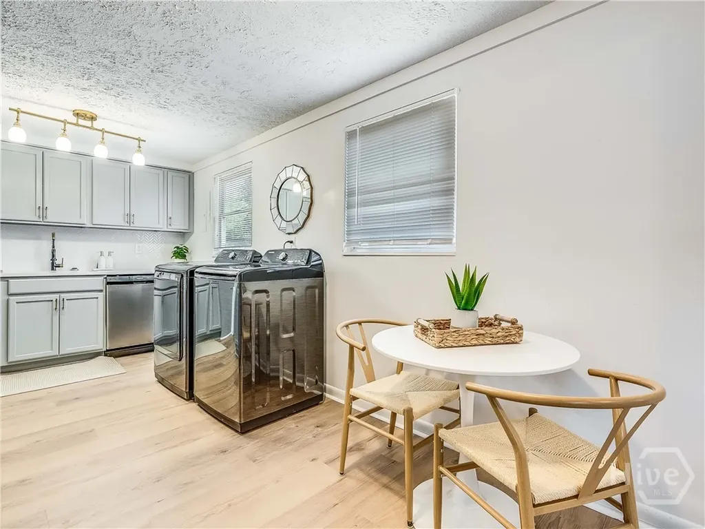 2203 Delesseps Avenue Savannah GA 31404