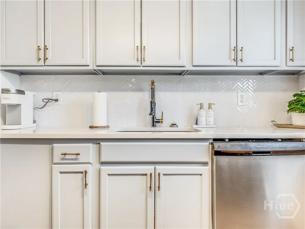 2203 Delesseps Avenue Savannah GA 31404