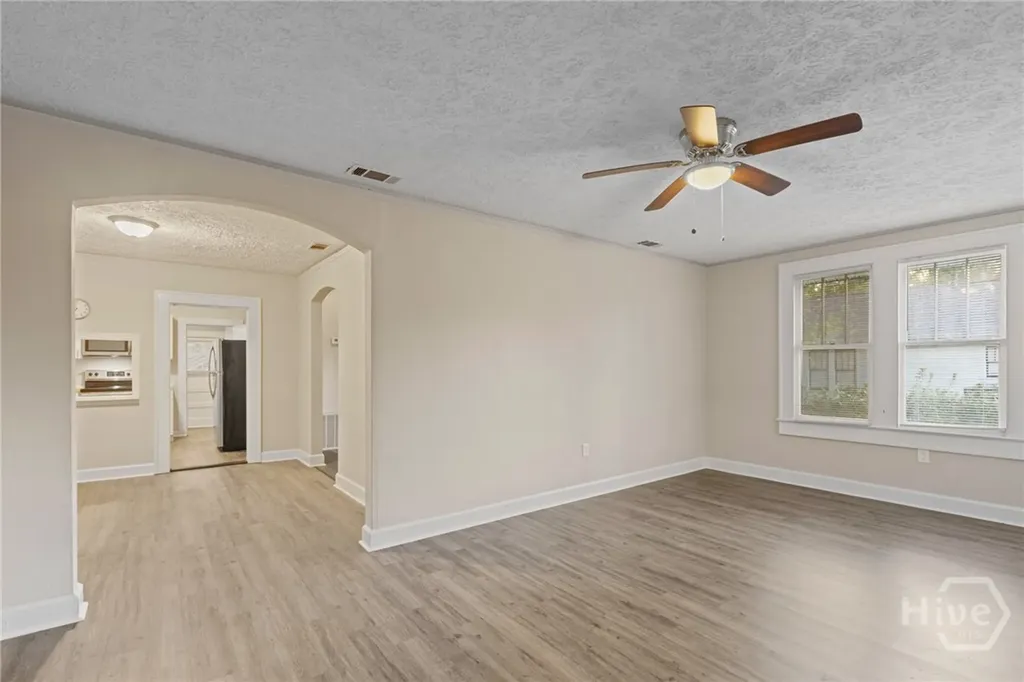2203 Delesseps Avenue Savannah GA 31404