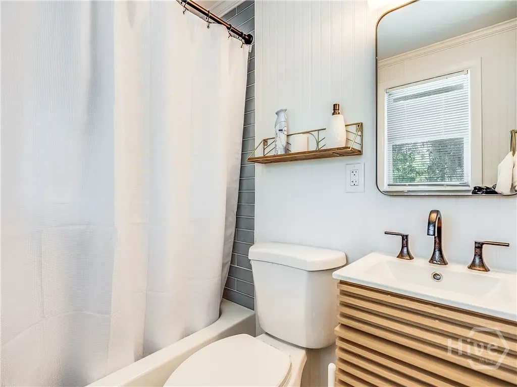 2203 Delesseps Avenue Savannah GA 31404